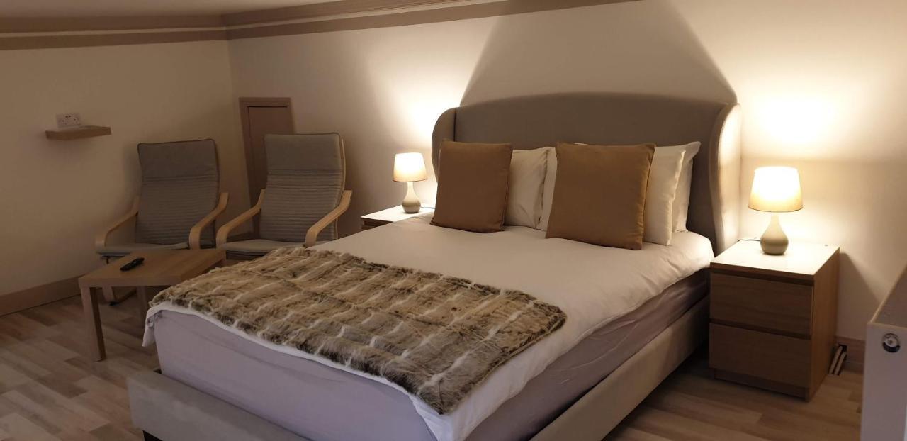 Harlestone Retreat (Adults Only) Hotel Northampton Eksteriør billede